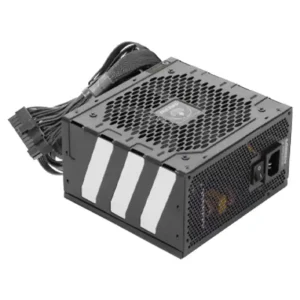 مشخصات و خرید منبع تغذیه کامپیوتر گرین GP700A-GED